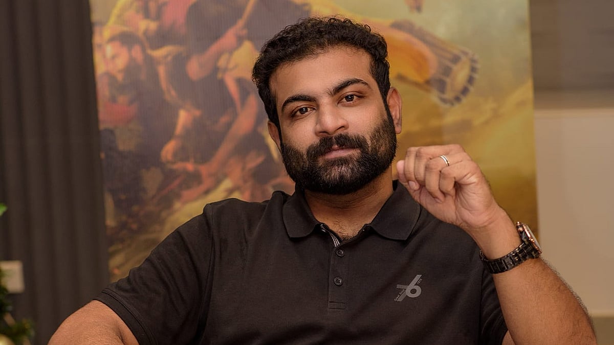 'ഇതുപോലെയുള്ള ഫ്രോഡുകളെക്കൊണ്ട് കഷ്ടമാണ്; ഈ സിനിമ ഉപേക്ഷിക്കുന്നു': കിച്ചു ടെല്ലസ്
